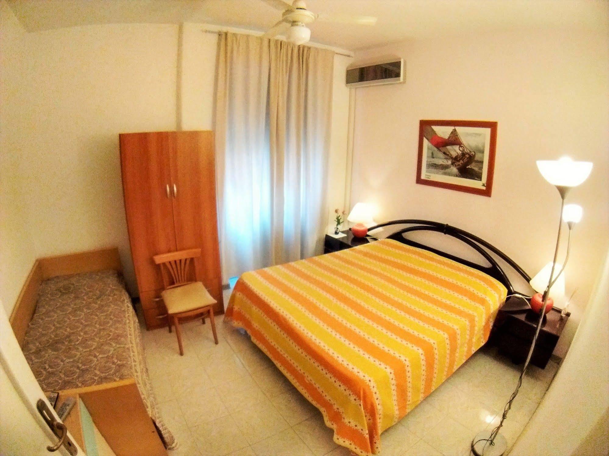 Bed and Breakfast Walkincenter à Rome Extérieur photo